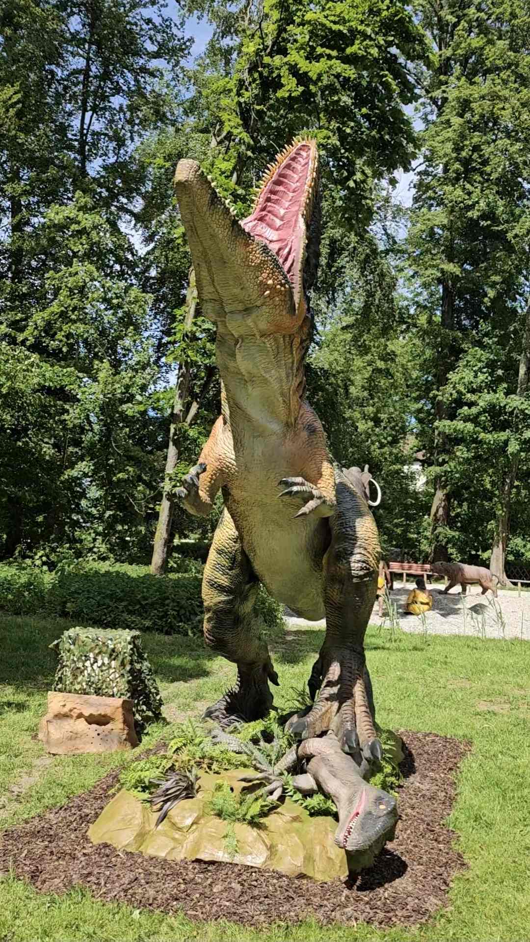DINOLAND Austria visitor journey and park layout